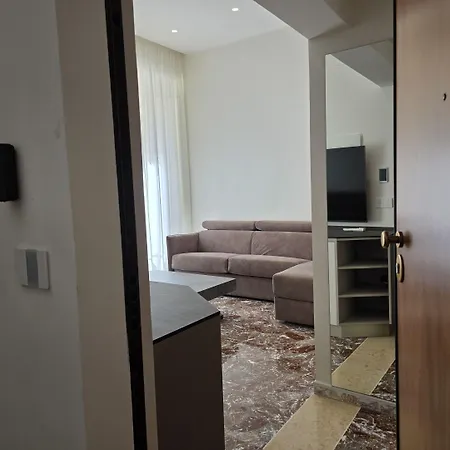 Domus Arconti Nocleg ze śniadaniem 4*